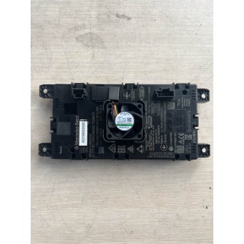 BAŞKAN TİC.MERCEDES A2239002830 ARAÇ TELEFON ŞARJ KUMANDA BEYNİ 2239002830